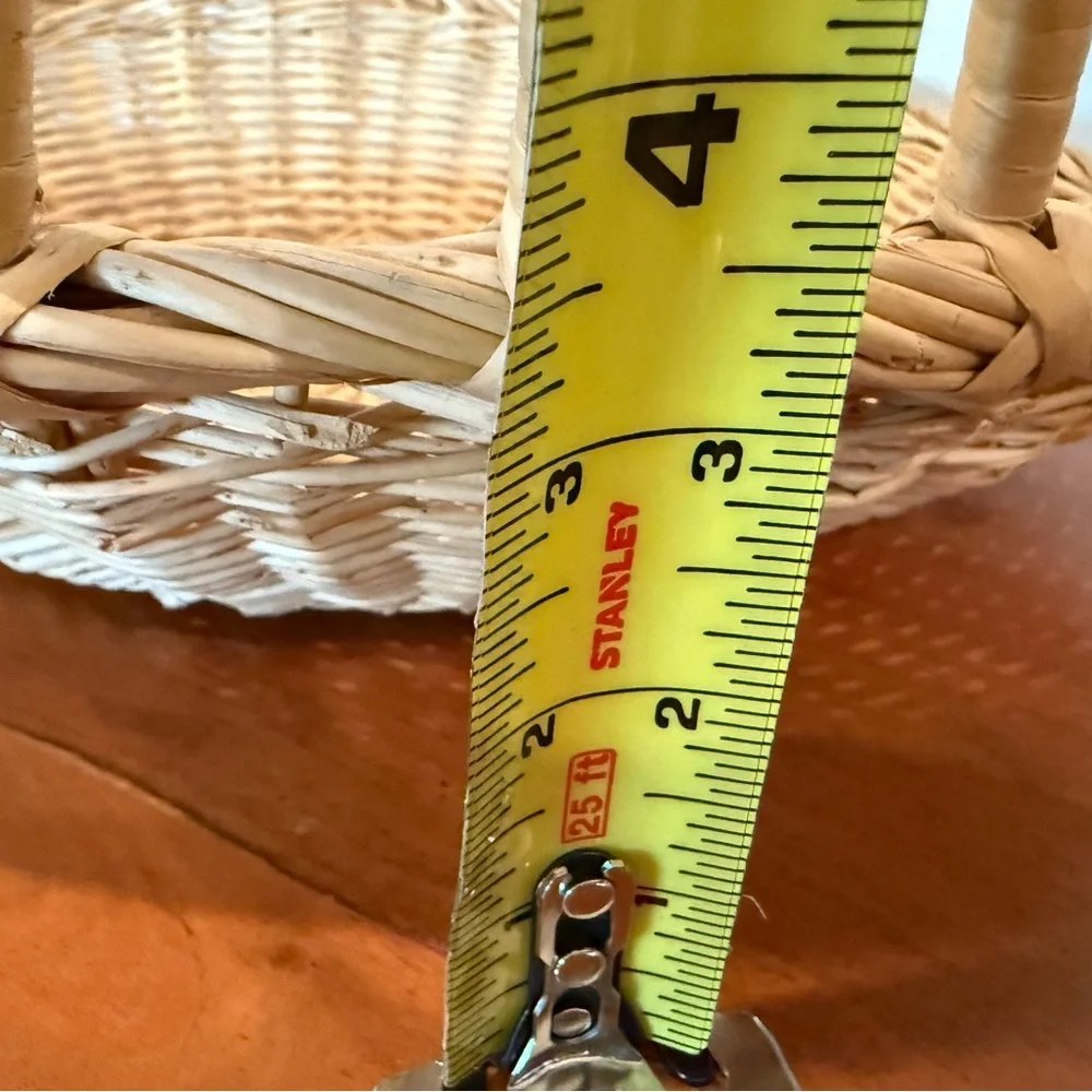 Vintage‎ Woven Rattan Basket with Handle French Country Farmhouse